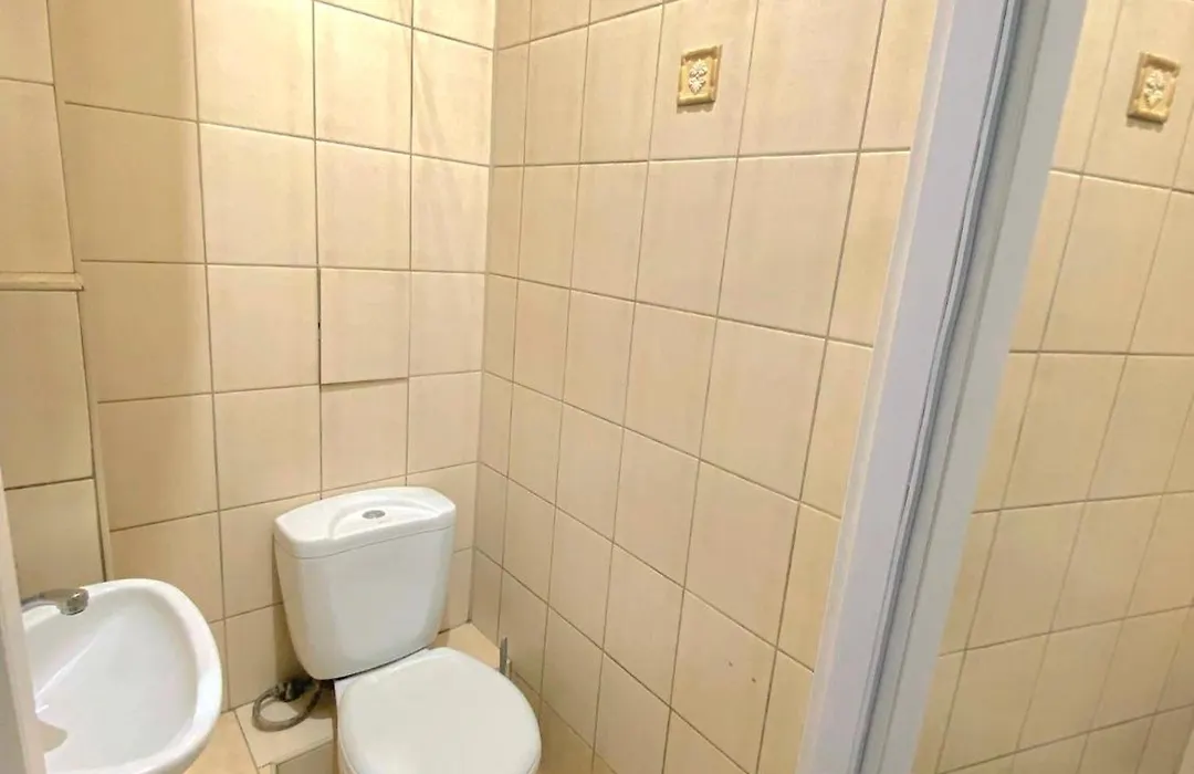 Comfortable Apartment In Centrum-1